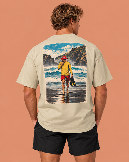 Camiseta Oversize Ocean Guard – Espírito de Salva-vidas.